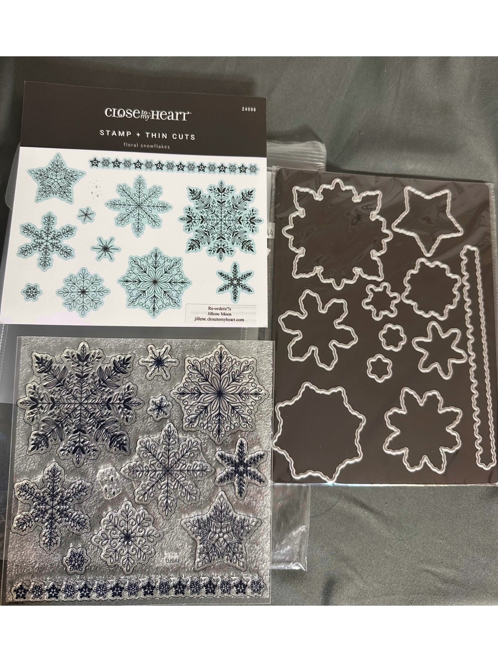 Close To My Heart Z4098 Floral Snowflakes Acrylic Stamp and Thin Cut Set